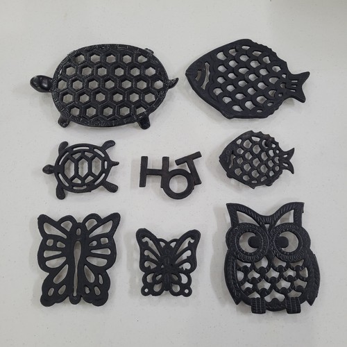 CAST IRON FOOTED TRIVETS Mixed Lot Of 8 Animal Counter Wall Display VTG