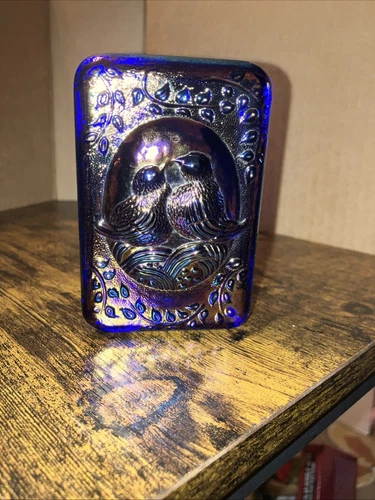 Vintage Fenton Carnival Glass Love Birds Paperweight 4”x2.5”x1