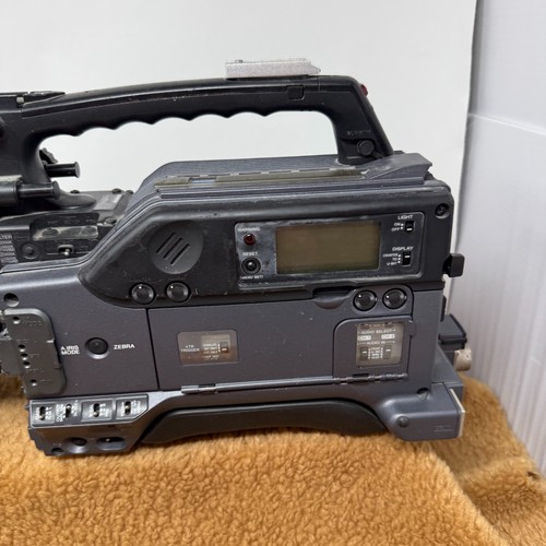 VTG Sony DSR-390 DVCAM Camcorder w/ Fujinon Lens PARTS REPAIR READ DESCRIPTION - Picture 2 of 10