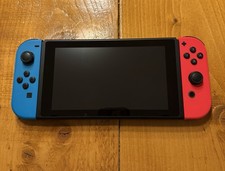 Nintendo Switch V2 HAC 001-01 Only Been Used In Dock Mint Condition + 128GB SD 