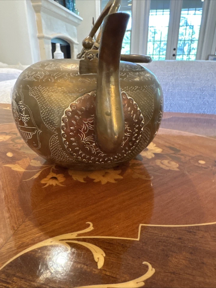 Antigua tetera grabada de cobre y latón roja de exportación china de colección ¡RARA hermosa! Foto 3 de 4