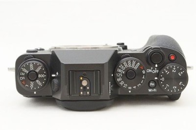FUJIFILM X-T1 body with original box and accessories. Shot count