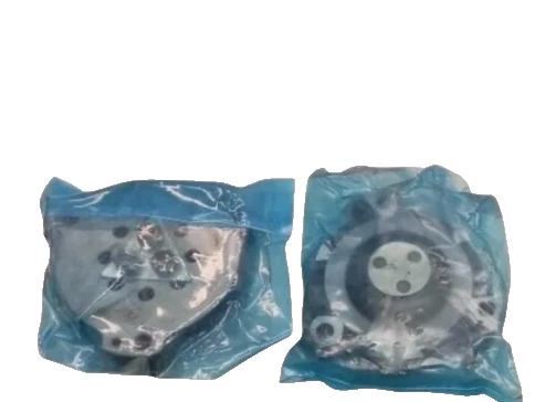 CARRIER 5H40 VALVE PLATE COMPLETE  ASSEMBLY WITH GUIDES - Image 2 of 2