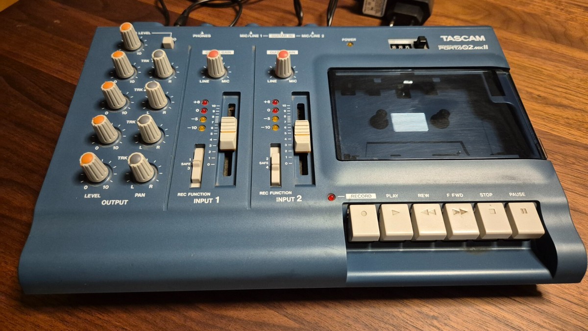 TASCAM PORTA 02 カセットミキサー TASCAM Porta 02 MKII Portastudio Black | Guitar Center