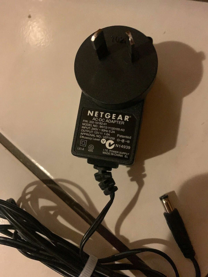 Genuine Netgear MV12-Y120100-A3 AC Adapter for router 12v 1A - Image 2 of 4