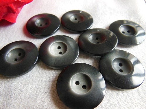 Lot De 8 Boutons Vintage Gris Camaïeu - Diamètre 2,2 Cm - Occasion, Pour Customisation Ou Couture