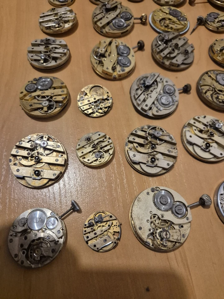 lot 30 mouvements de montres anciennes gousset et col pour horloger mécaniques - Photo 3/4