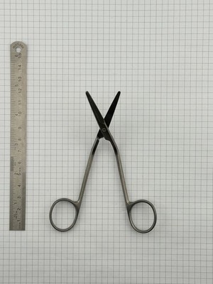 KARL STORZ 513700 FOMON Nasenschere gewinkelt gezahnt schlank NL:6,5cm 145mm MKG