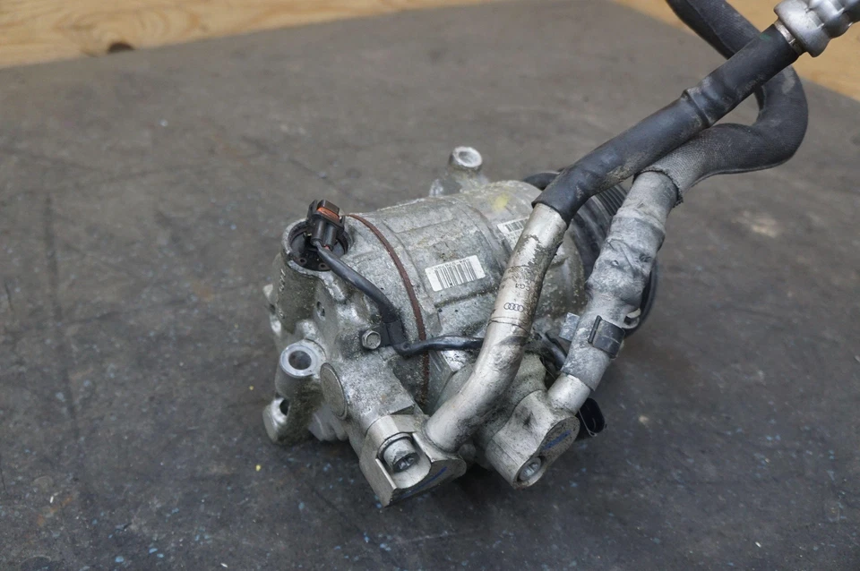 Conjunto de compresor de aire acondicionado OEM 4h0260805e Audi A8 diésel TDI 2014-16 Foto 4 de 4