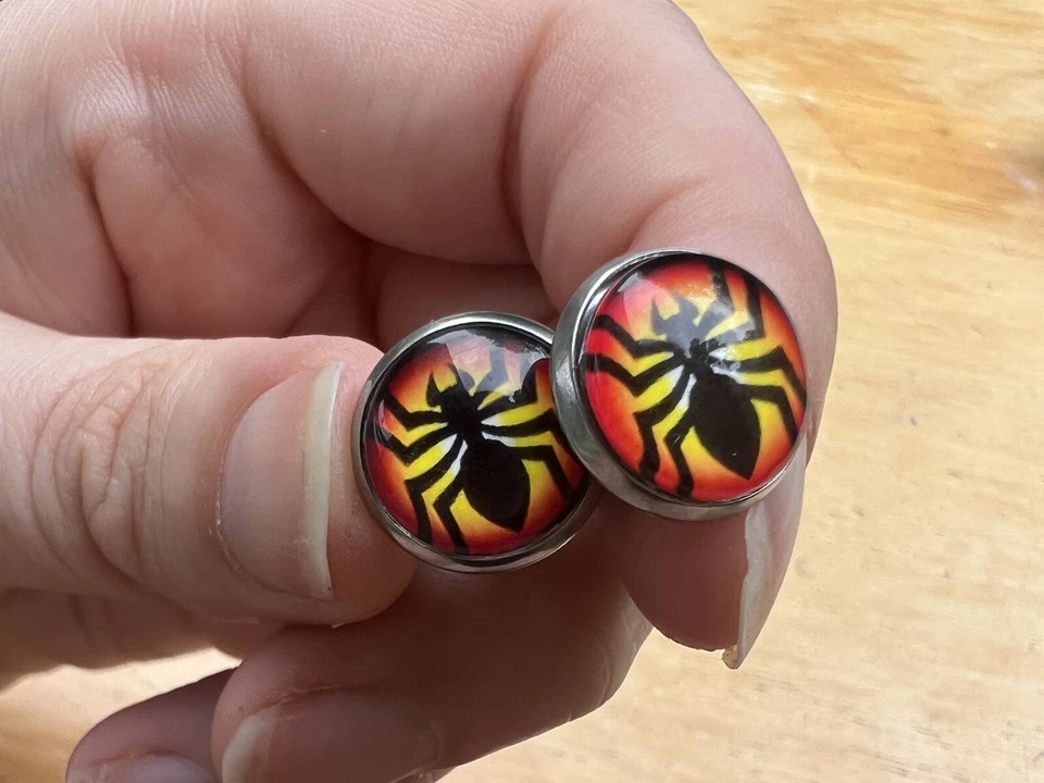 万圣节蜘蛛袖扣袖扣首饰 — 第 2/4 张图片