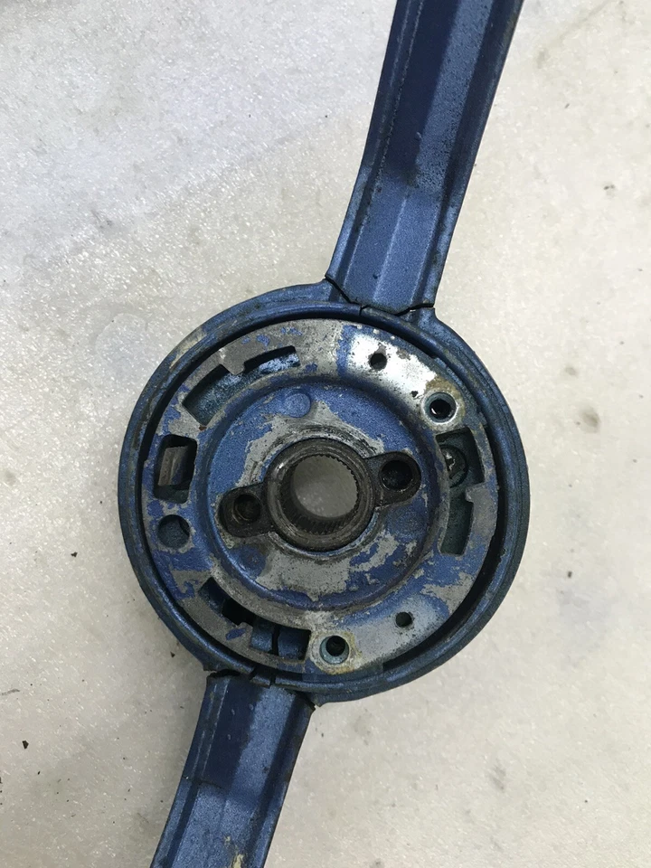 Volante 1962 Falcon 2 portas Tudor precisa ser restaurado  - Imagem 3 de 4