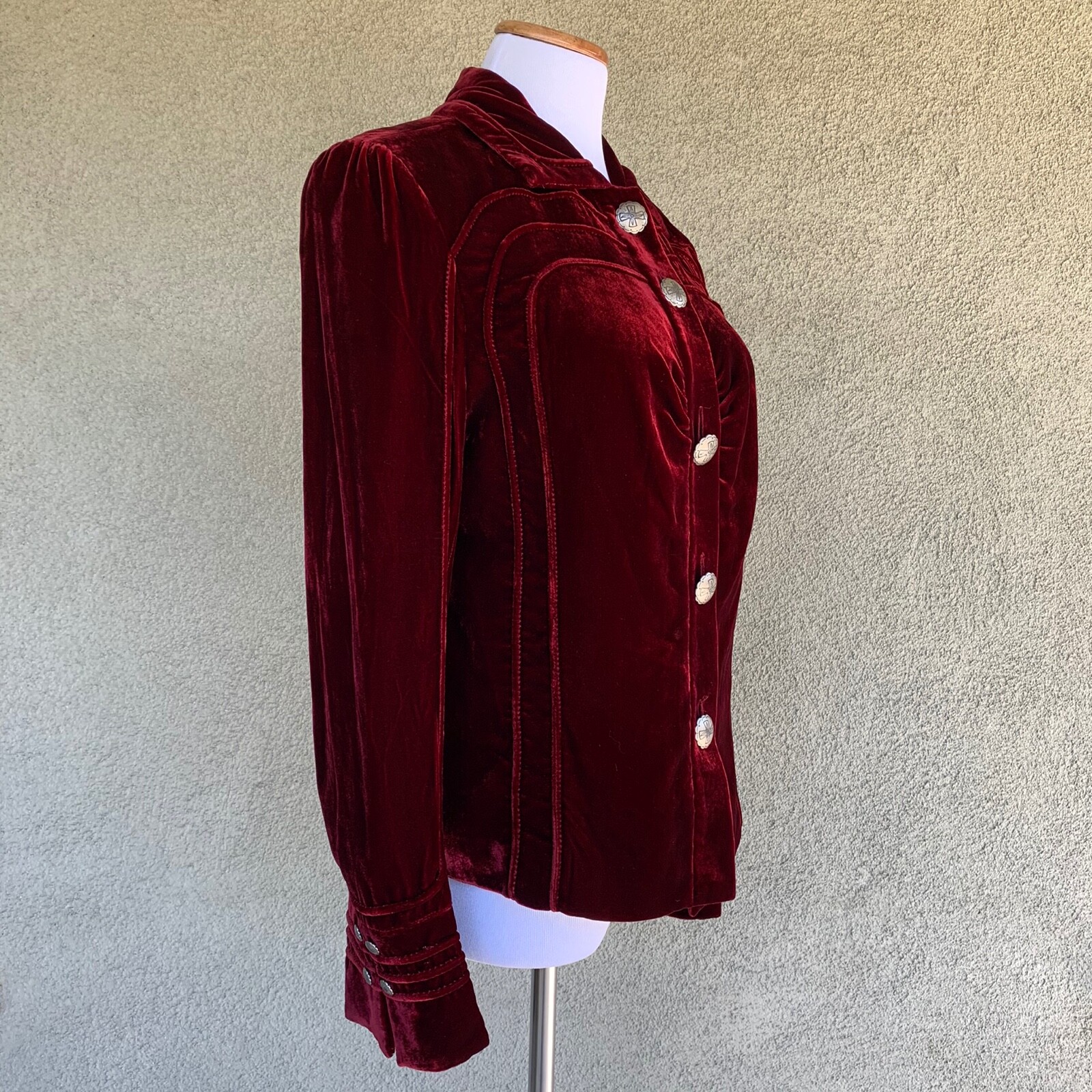 “Double D Ranch” Red Wine Velvet Jacket Exquisite Siz… Gem