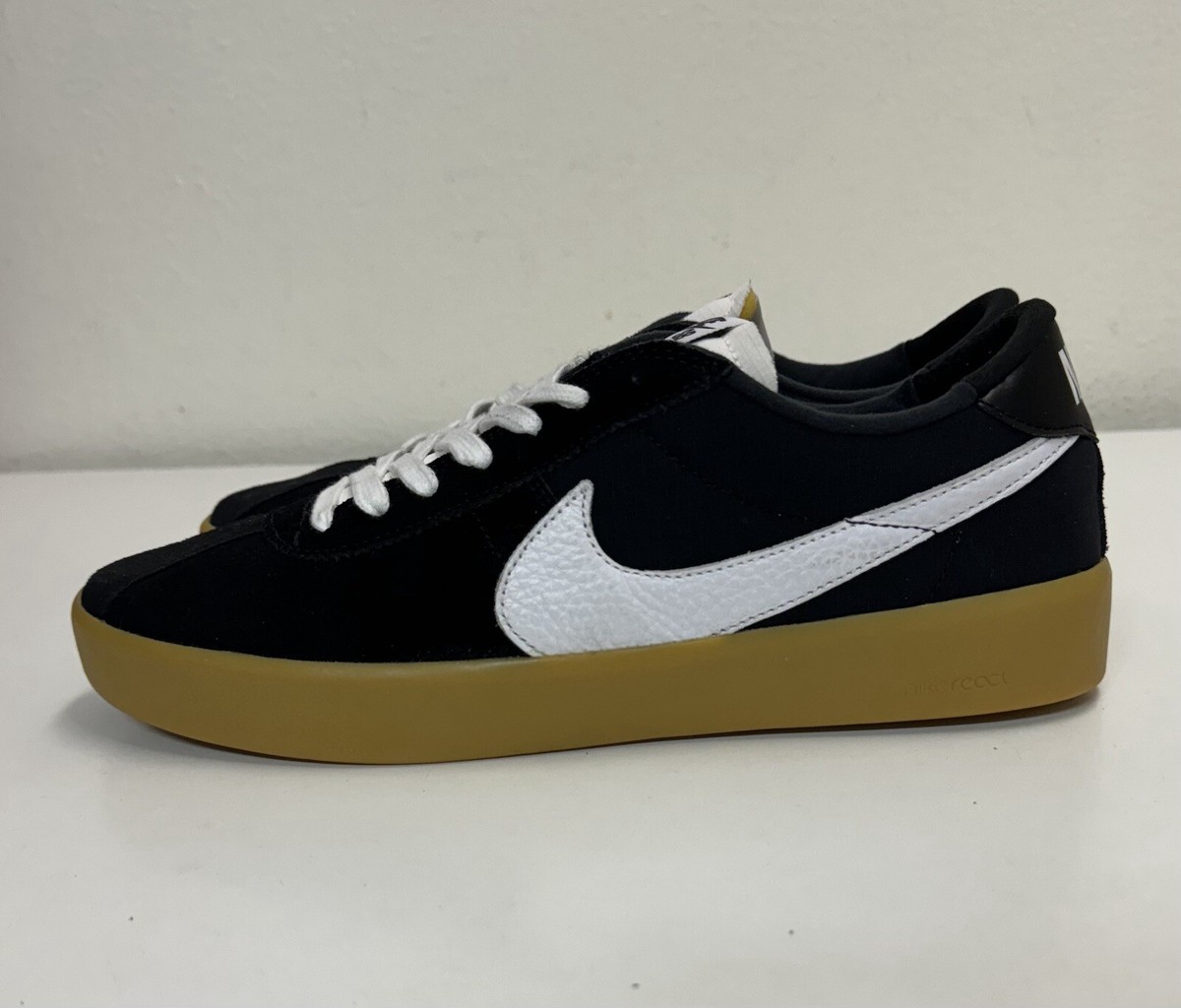 nike sb bruin white gum