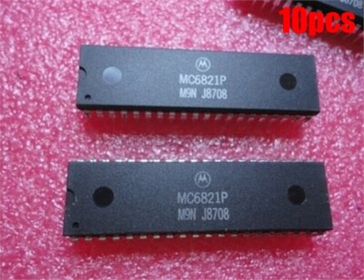 10Pcs Peripheral Interface Adapter MC6821P MC6821 DIP-40 New Ic la