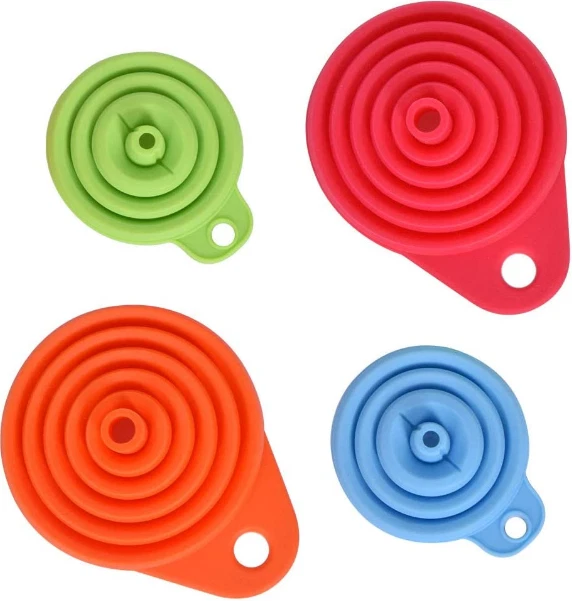 Силиконовая складная воронка набор из 4 упаковок от маленьких до больших складных для кухни  - Изображение 4 из 4