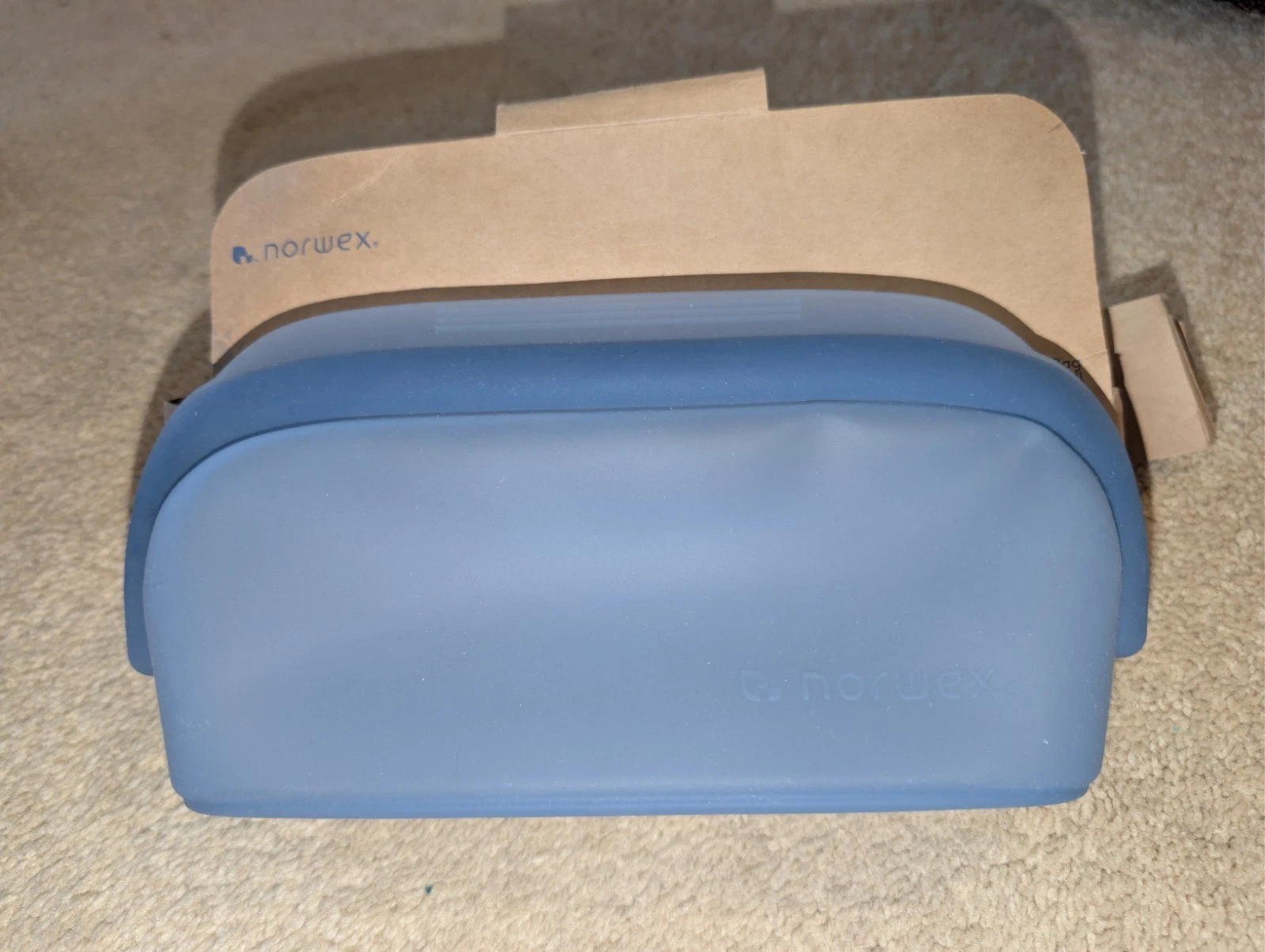 Norwex Reusable Food Grade Silicone Stand-up Storage Bag Micro Freezer Oven
Opens in a new window or