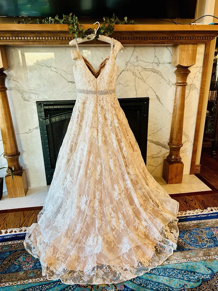Beautiful Champagne Color with Ivory Lace Wedding Dress Size 6 Excellent - Image 2 of 4