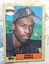 1987  Topps   #672   Chili Davis    Outfield    San Francisco Giants  FREE ship