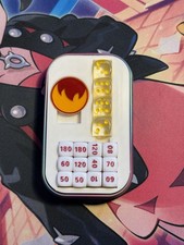 Pokemon Mini Tin mit Insert für Würfel und Marker inkl. Zubehör
