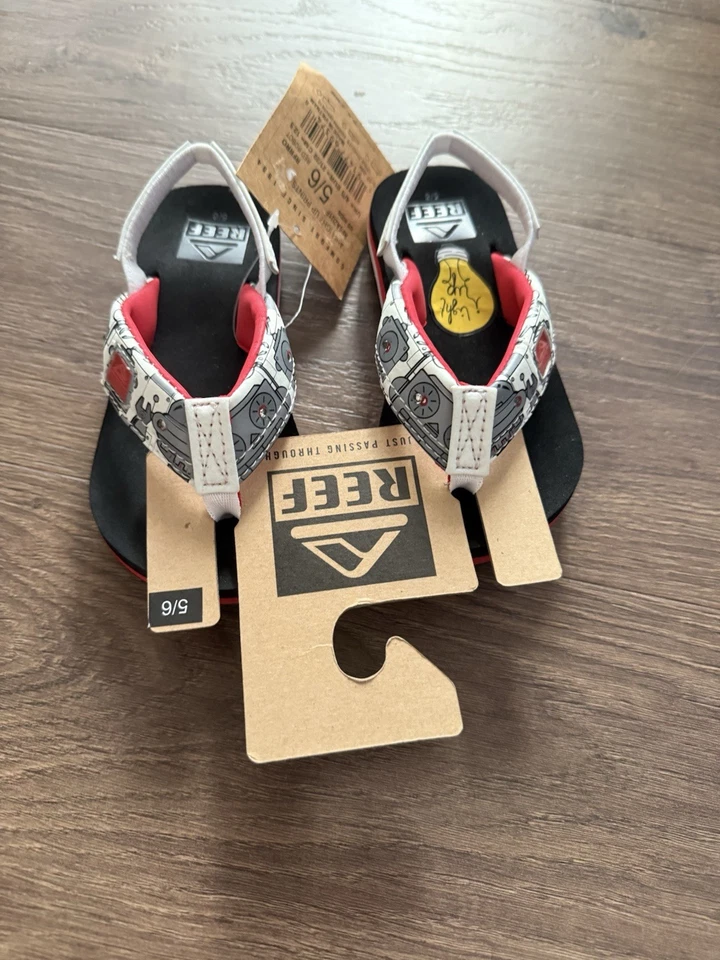 REEF Boy's Ahi Light Up Prints Sandal Red Robot With Strap Size Kids 5/6 - Image 2 of 4