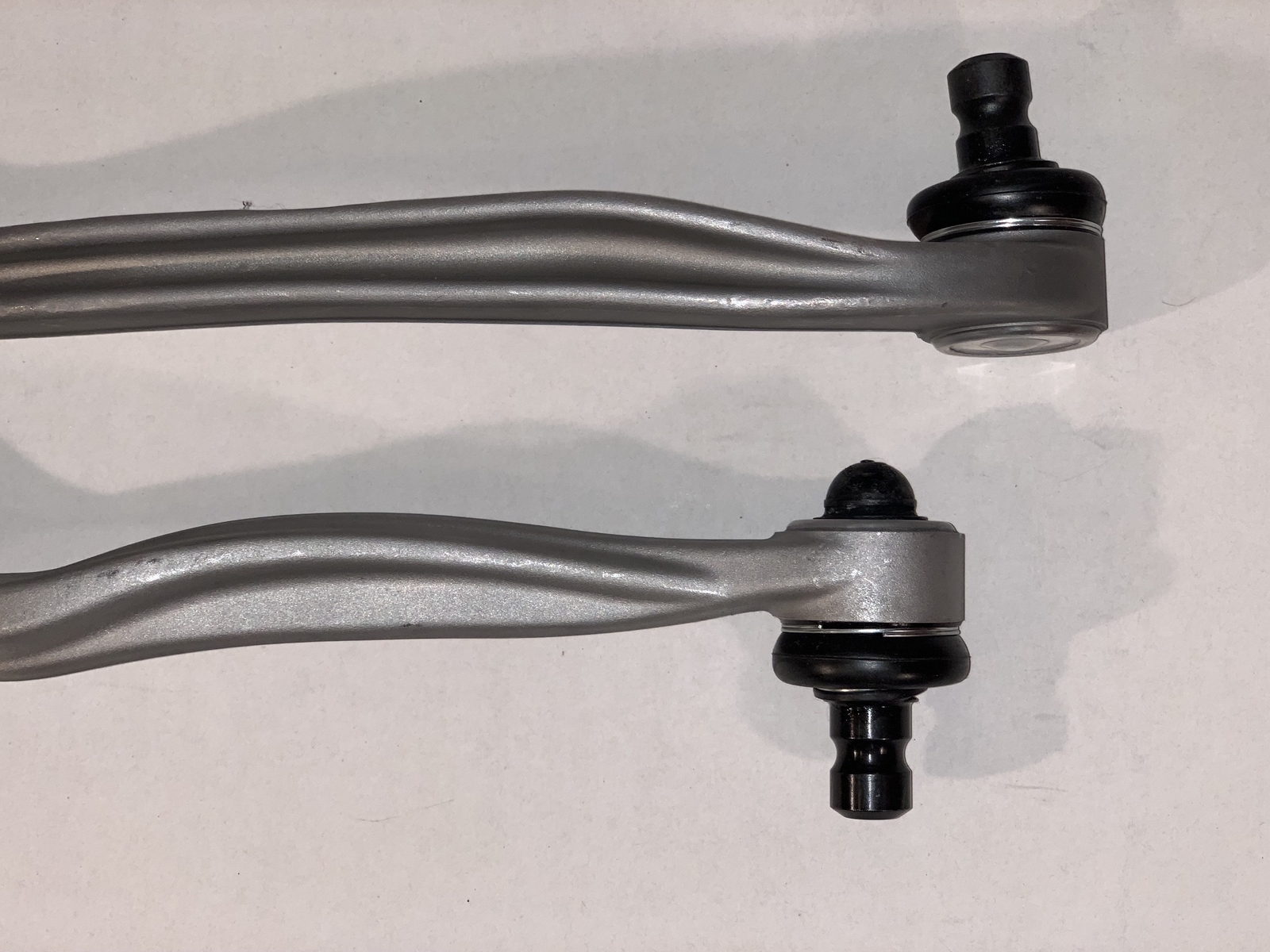 Bentley Continental GTC GT Flying Spur right upper control arm arms (2 pcs)