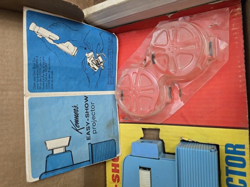 Kenner Easy Show Movie Projector 1969 Vintage Toy Uses 3 D Batteries Untested  - Picture 3 of 12