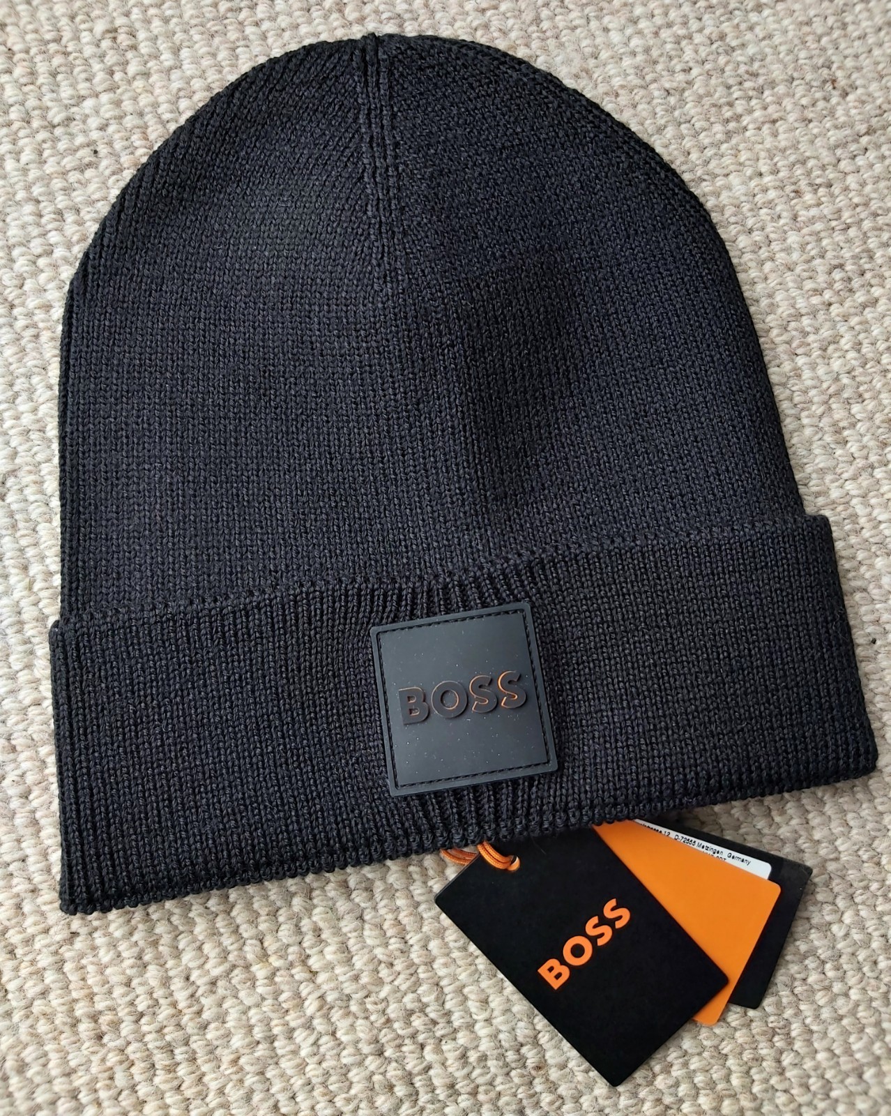 Genuine HUGO BOSS Black 50% Wool Rubber Logo BEANIE Hat 50476454