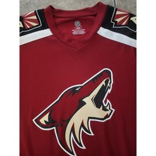 NHL Arizona Coyotes Hockey Jersey Mens Medium...