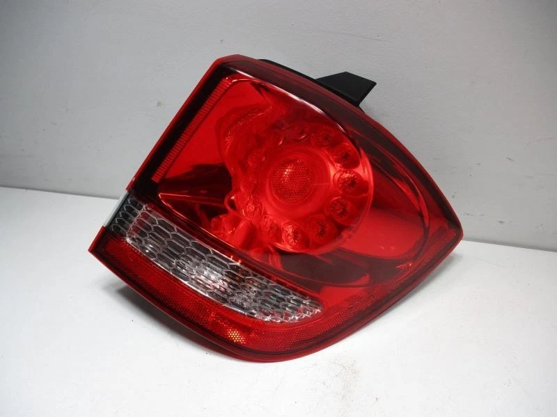11-17 DODGE JOURNEY RIGHT TAILLIGHT 3.6L AT AWD 131K -SXT- 34767 - Image 4 of 4