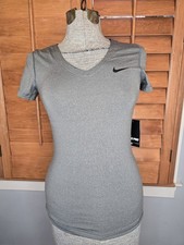 New Nike Dri-FIT Womens M Gray V Neck Short Sleeve Athletic Top Athleisure Shirt