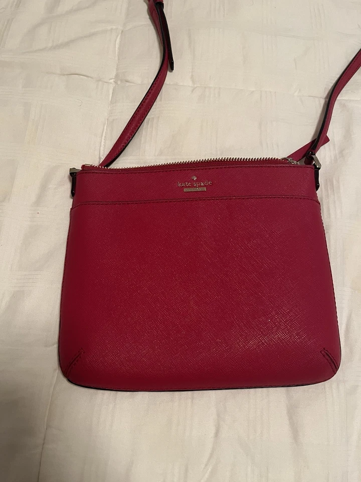 Cartera clutch Kate Spade New York Red Hot Foto 3 de 4