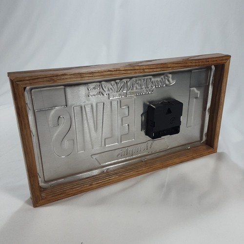 Elvis Memphis Bicentennial Tennessee License Plate Oak Framed Clock - Picture 3 of 12