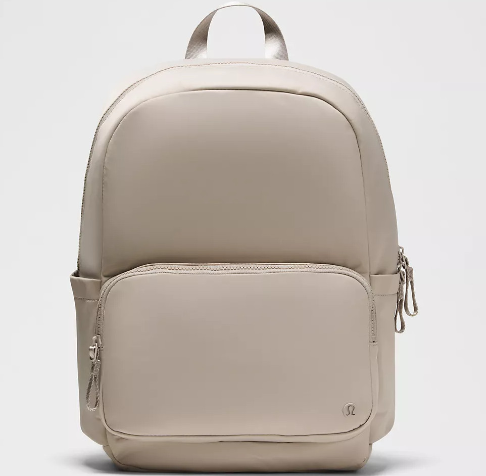 New Lulelemon Everywhere Backpack 22L Color Downtown Tan/Wacky Khaki