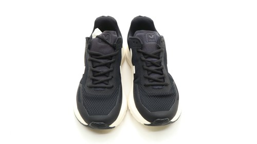 Veja Women's Trainer Size 6 Black New - Picture 6 of 12