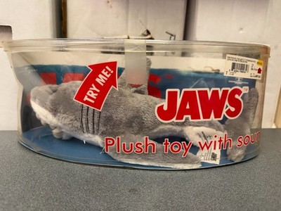 A2 Jaws Plush toy with sound underground toys MIB