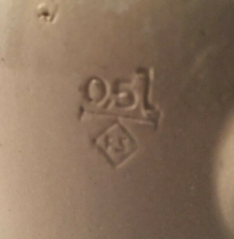 Picture 4 of 6