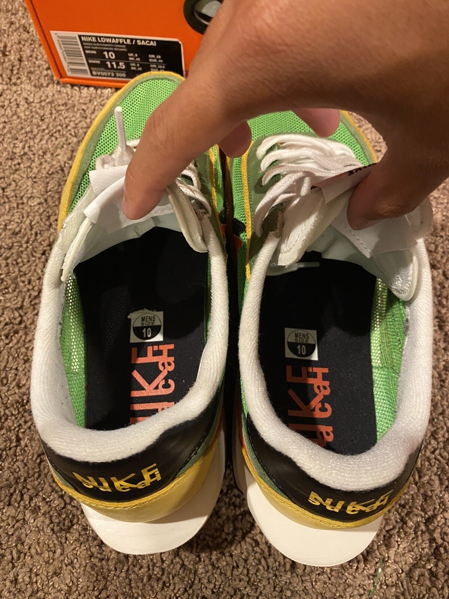 Size 10 - Nike LDWaffle x Sacai Green Gusto (2019) | Great  display picture 2