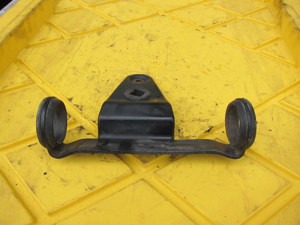 Suzuki GS850G 1979 OEM caja de faros carcasa cubo Foto 4 de 4