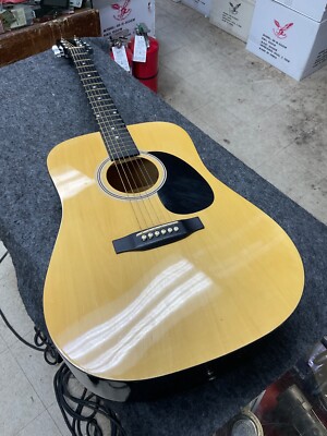 Squier SA-105 Dreadnought