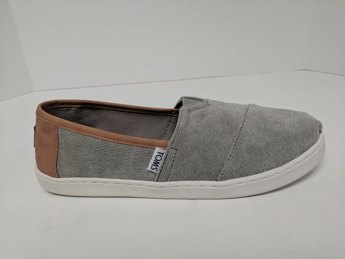 Big on hotsell shoes online
