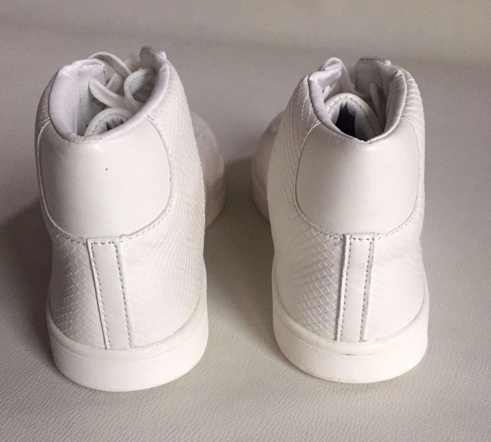 Zapatillas New Look Piel de Serpiente Textura Blancas Mujer - Look Entrenadores Talla US 10.5/UK 8 Foto 4 de 4