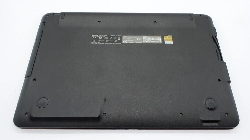 Portátil Asus R540S 15" rojo. Mira fotos Foto 2 de 4