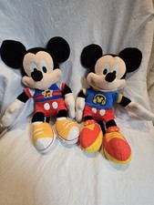 Mickey Mouse Clubhouse Musical Plush 2 "Wiggle Til We Giggle" "Hot Dog Hot Dog