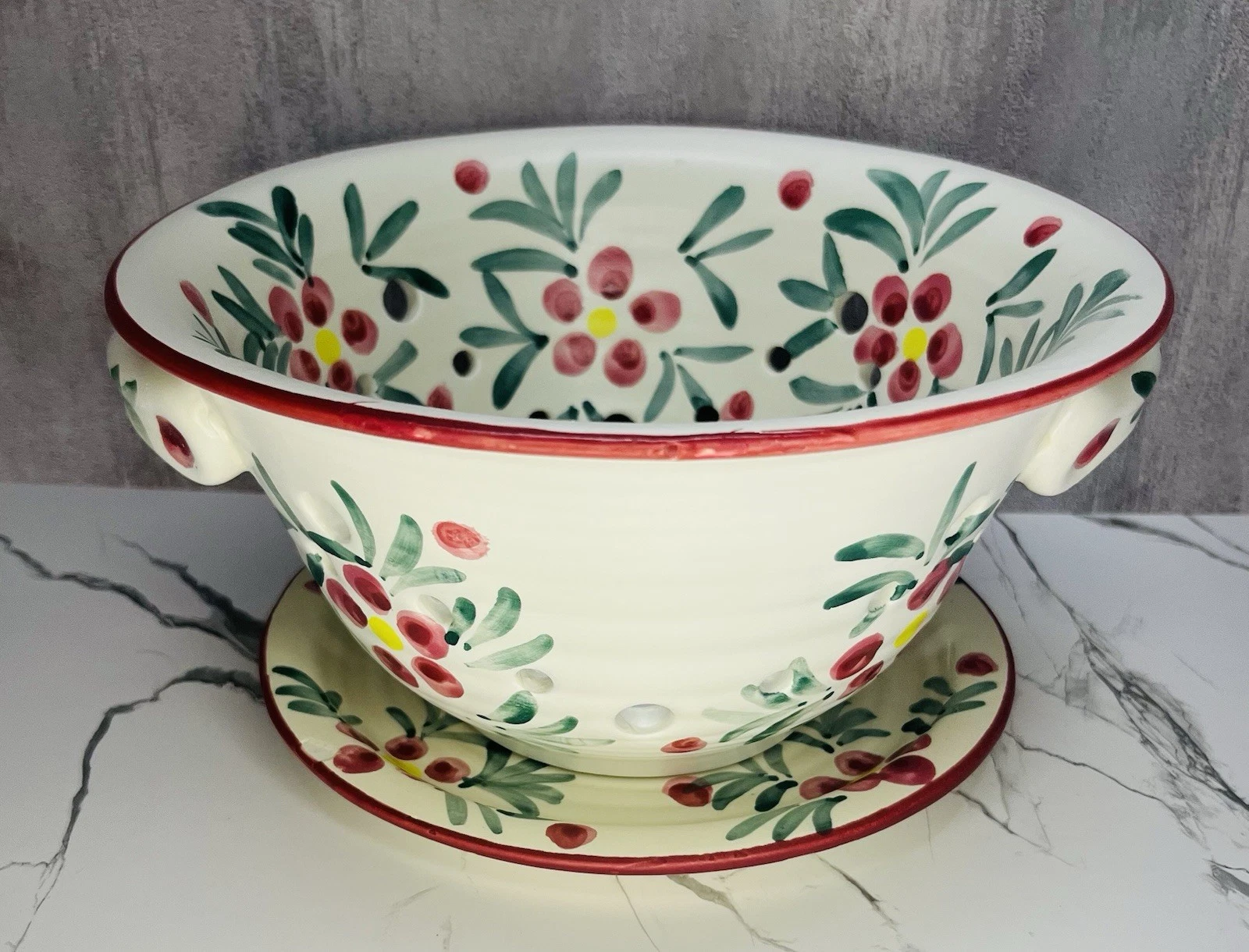 New Debco Pottery Colander Strainer w Plate Hand Painted Floral