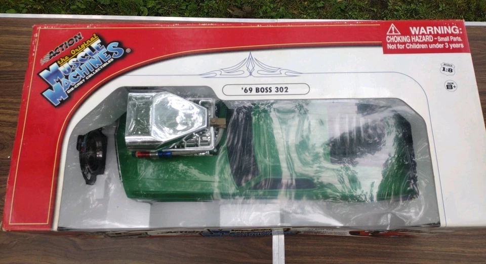 Muscle Machines 69' Boss 302 escala 1/8 función completa coche RC verde leer Foto 3 de 4