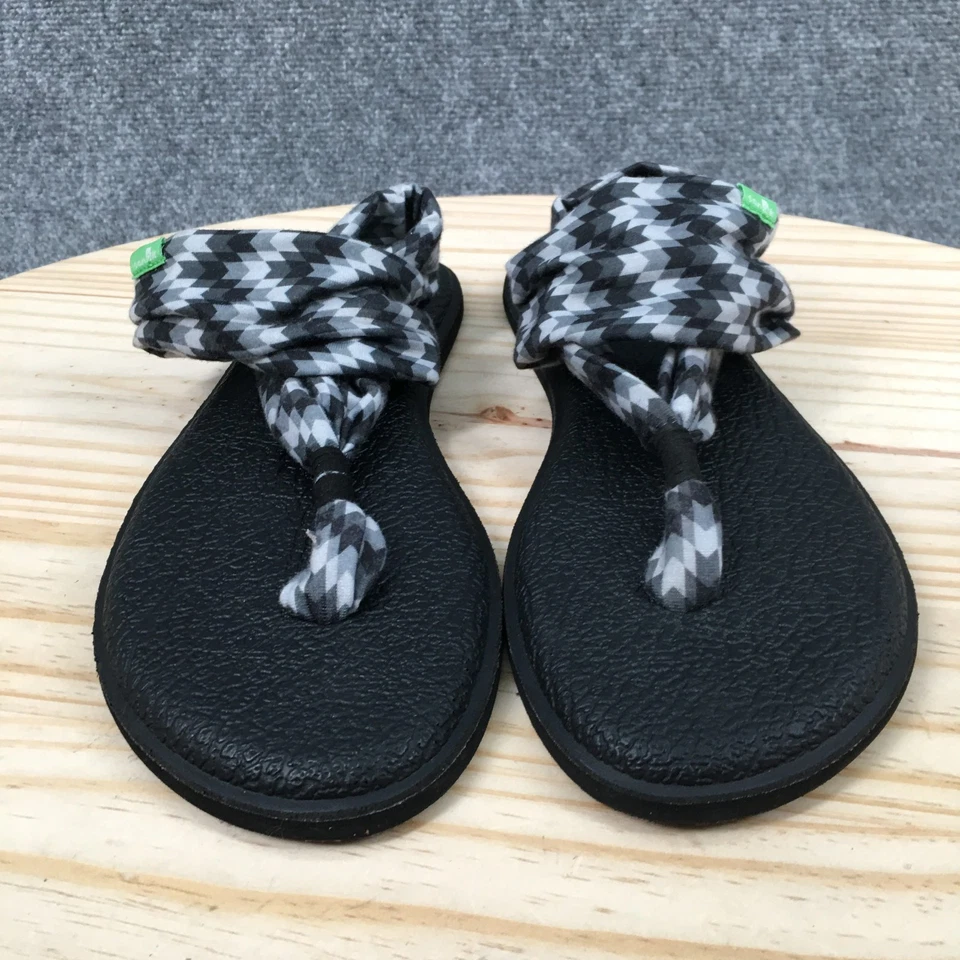 Sandalias Sanuk para mujer 9 Yoga Sling 2 estampados chanclas negras grises Foto 4 de 4