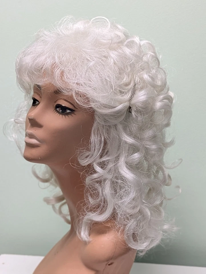 New Wig Aspen- Gabriella #60M Color Pearl White Average Size  - Image 2 of 4