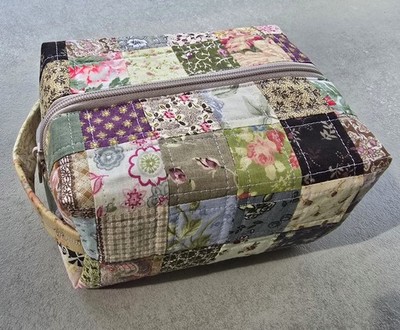 Kosmetiktasche, Kulturbeutel, Boxy Bag, Patchwork, Handarbeit, Unikat