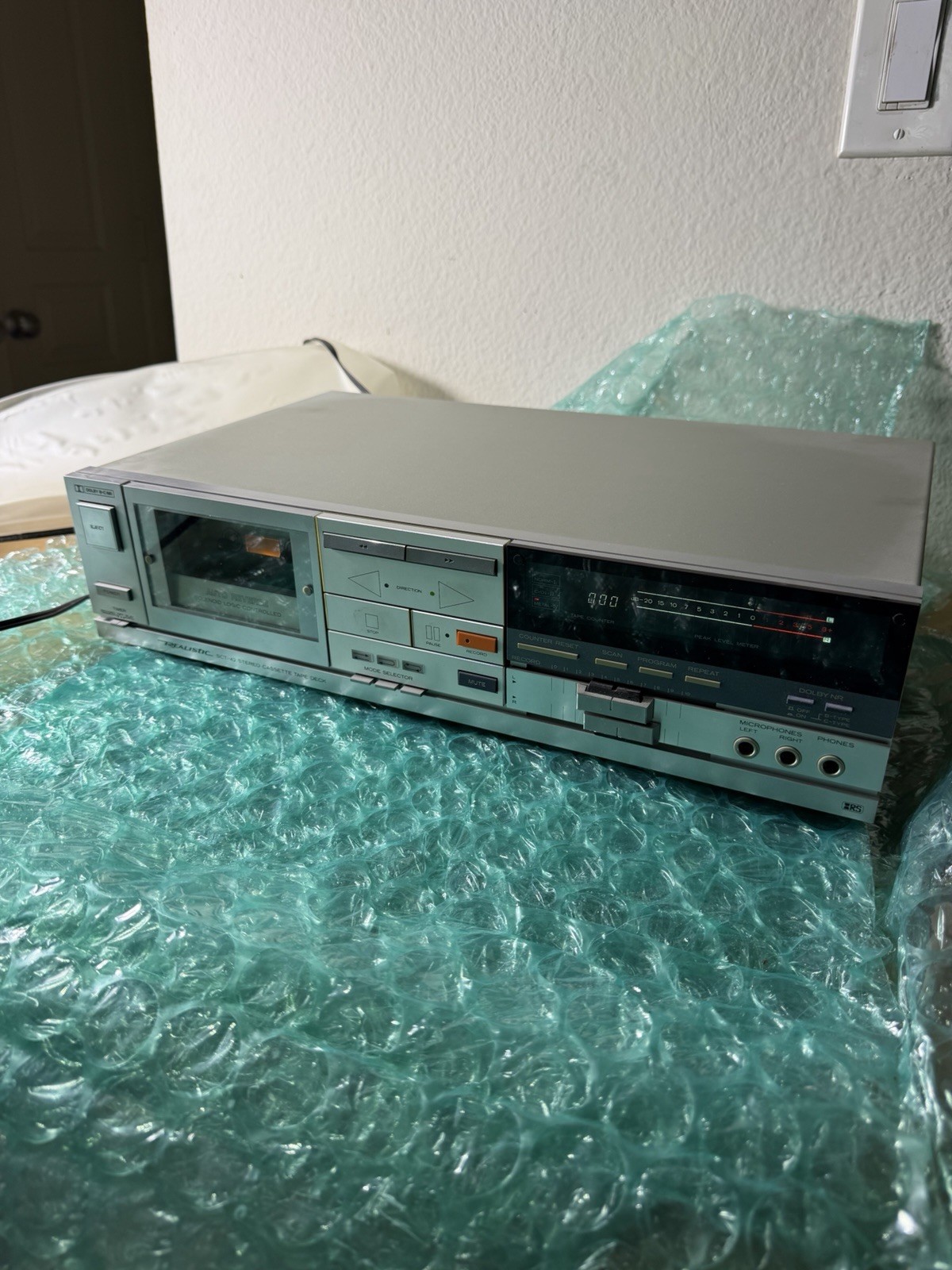 Realistic SCT-42 Stereo Cassette Deck with Dolby B/C NR with