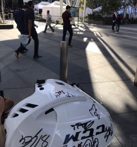 Columbus Blue Jackets Signed Team Hockey Helmet 2018 Cam Atkinson Nick Foligno - Picture 12 of 12